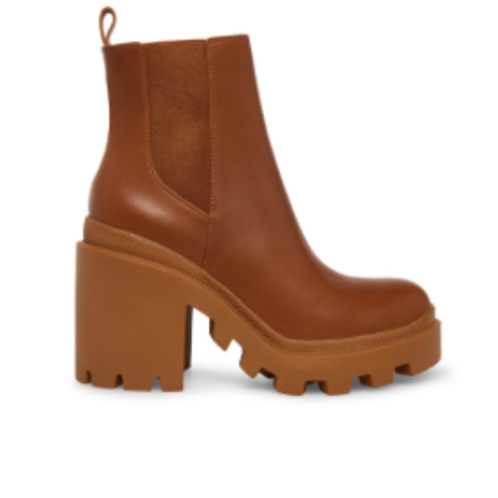 NWOT Steve Madden booties